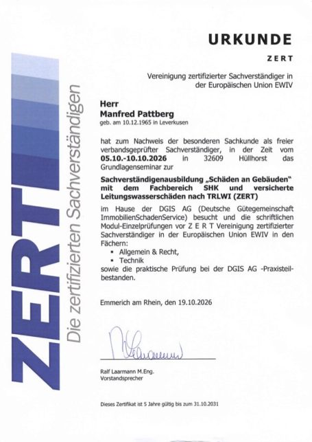 ZERT-Urkunde von Manfred Pattberg zur Sachverständigenausbildung für Gebäudeschäden, SHK und versicherte Leitungswasserschäden.